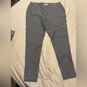 Michael Kors Women’s Black and White Houndstooth Pants Size XL